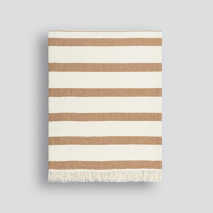 Outdoor PET fibre light throw with pecan and white stripe