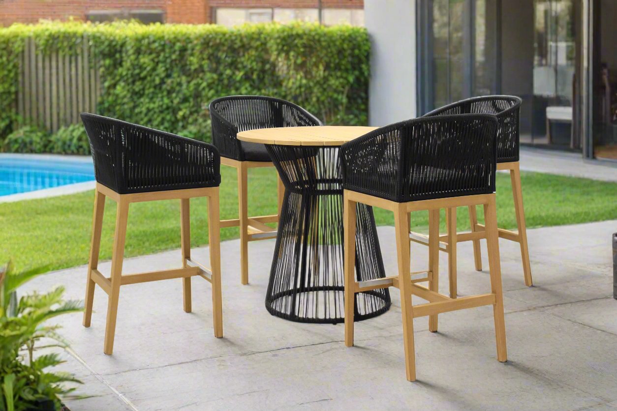 Outdoor High Bar Chair with Bar Leaner