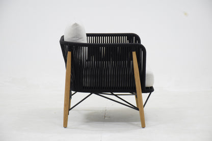 Roys Outdoor Lounge Chair