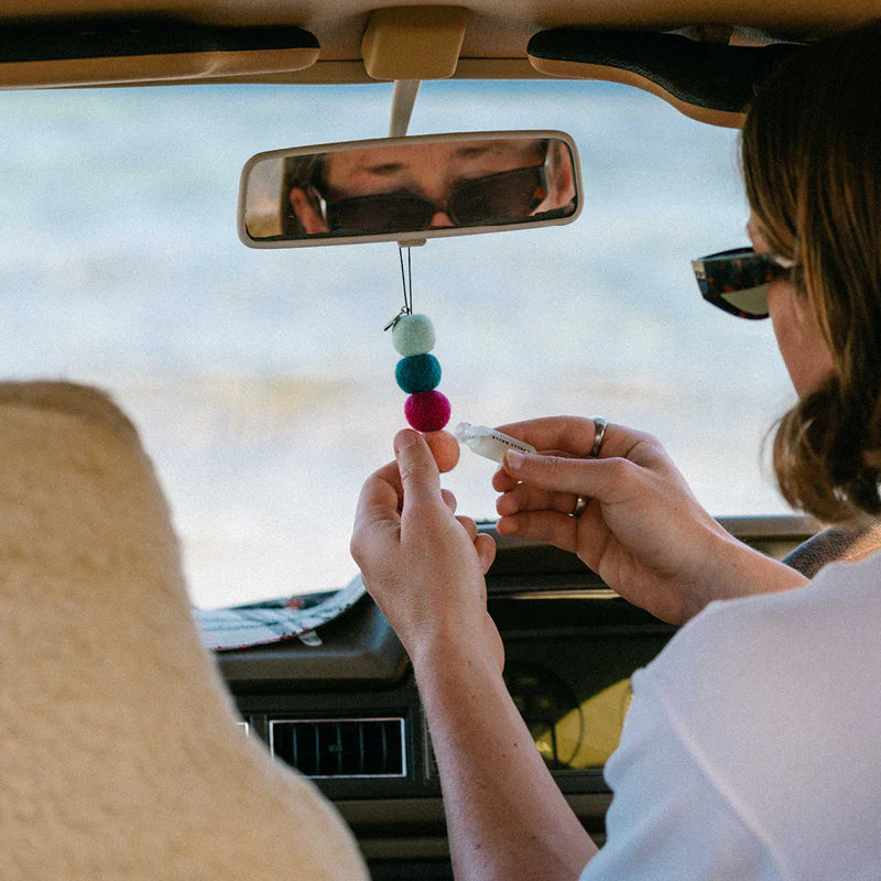 Smelly Balls Roadie - Coastal Drift