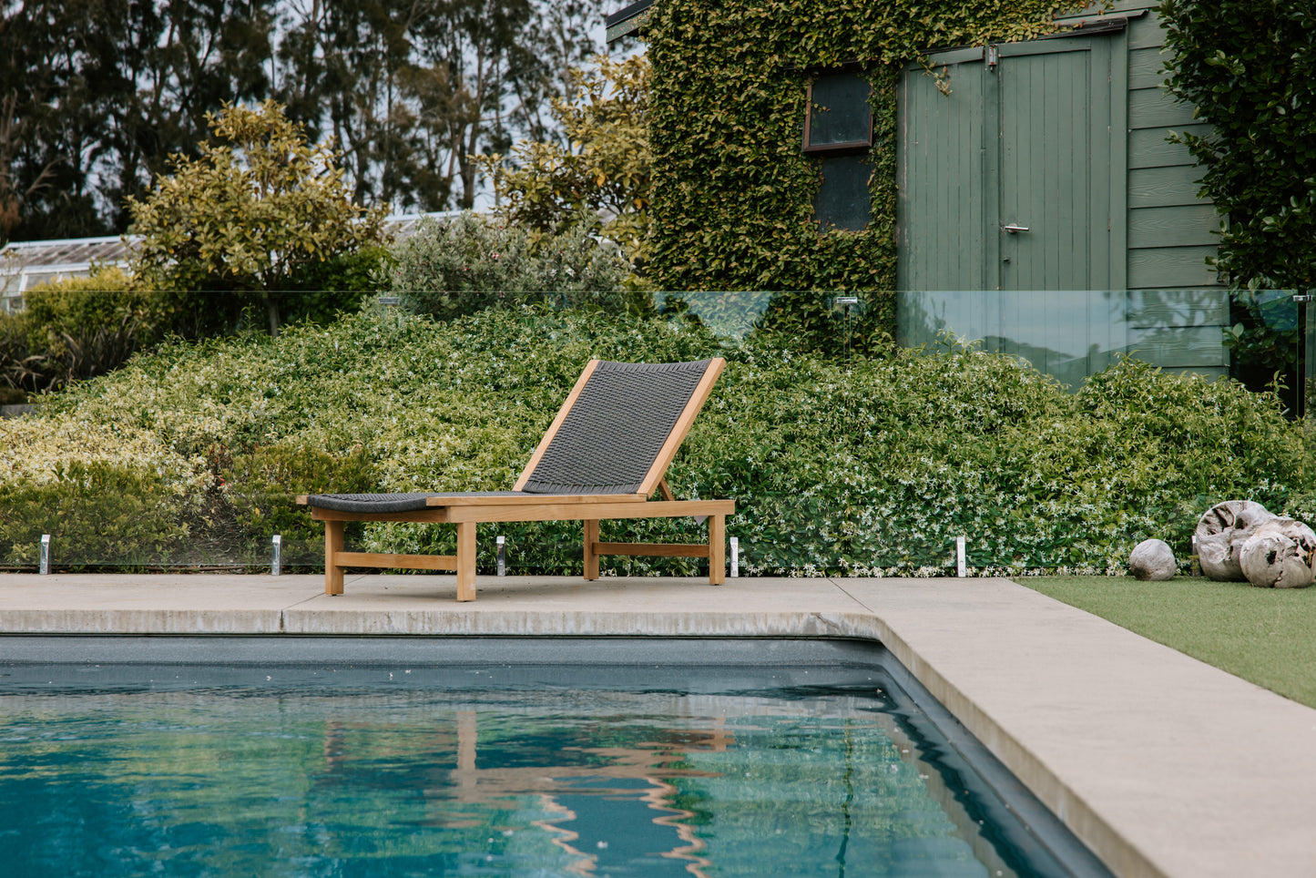 Matauri Sun Lounger