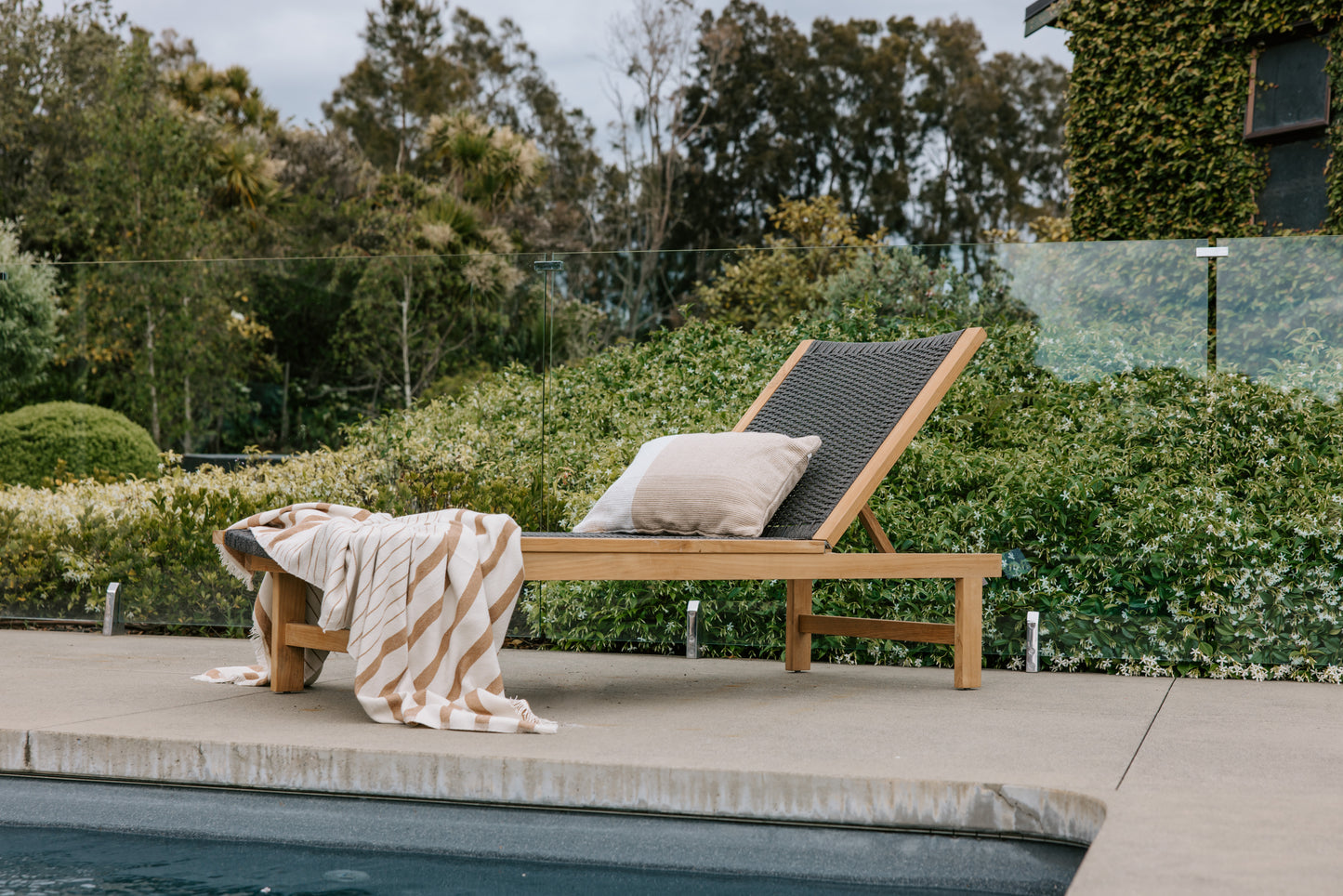 Matauri Sun Lounger
